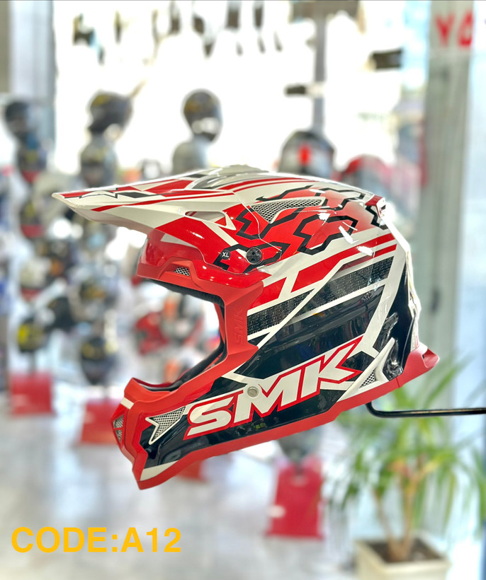کلاه کاسکت کراس و آفرود برند SMK