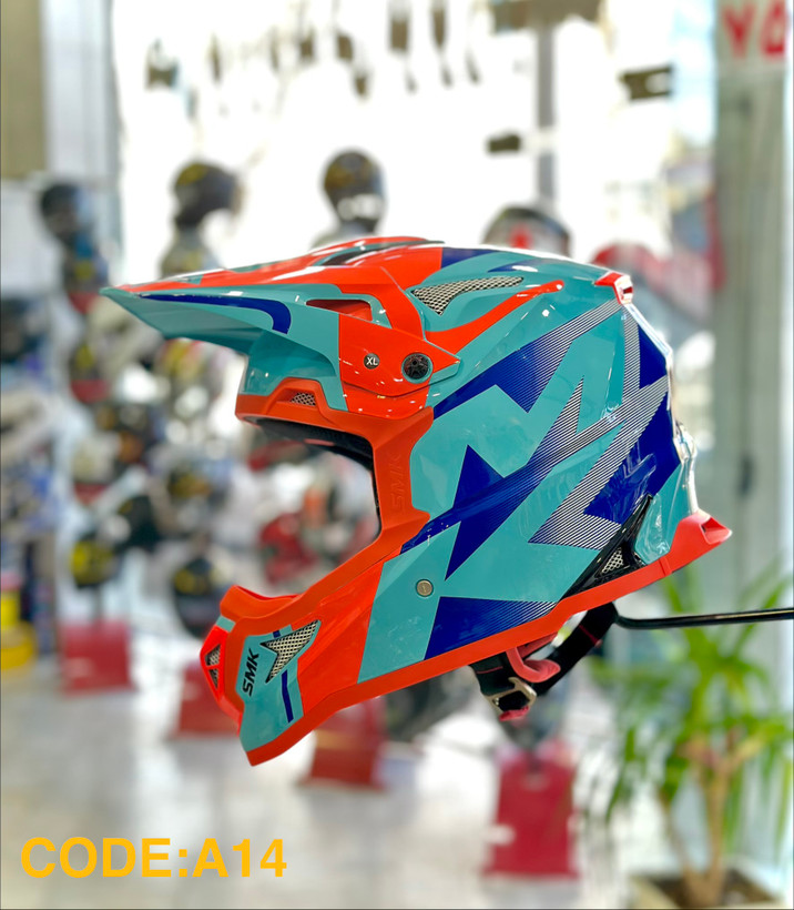 کلاه کاسکت کراس و آفرود برند SMK